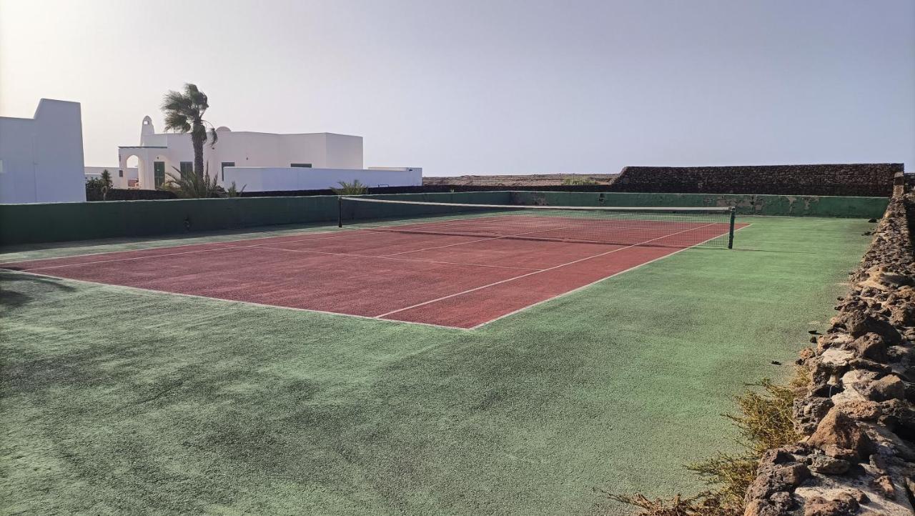 The White House With Pool - Playa Blanca Lejlighed Eksteriør billede