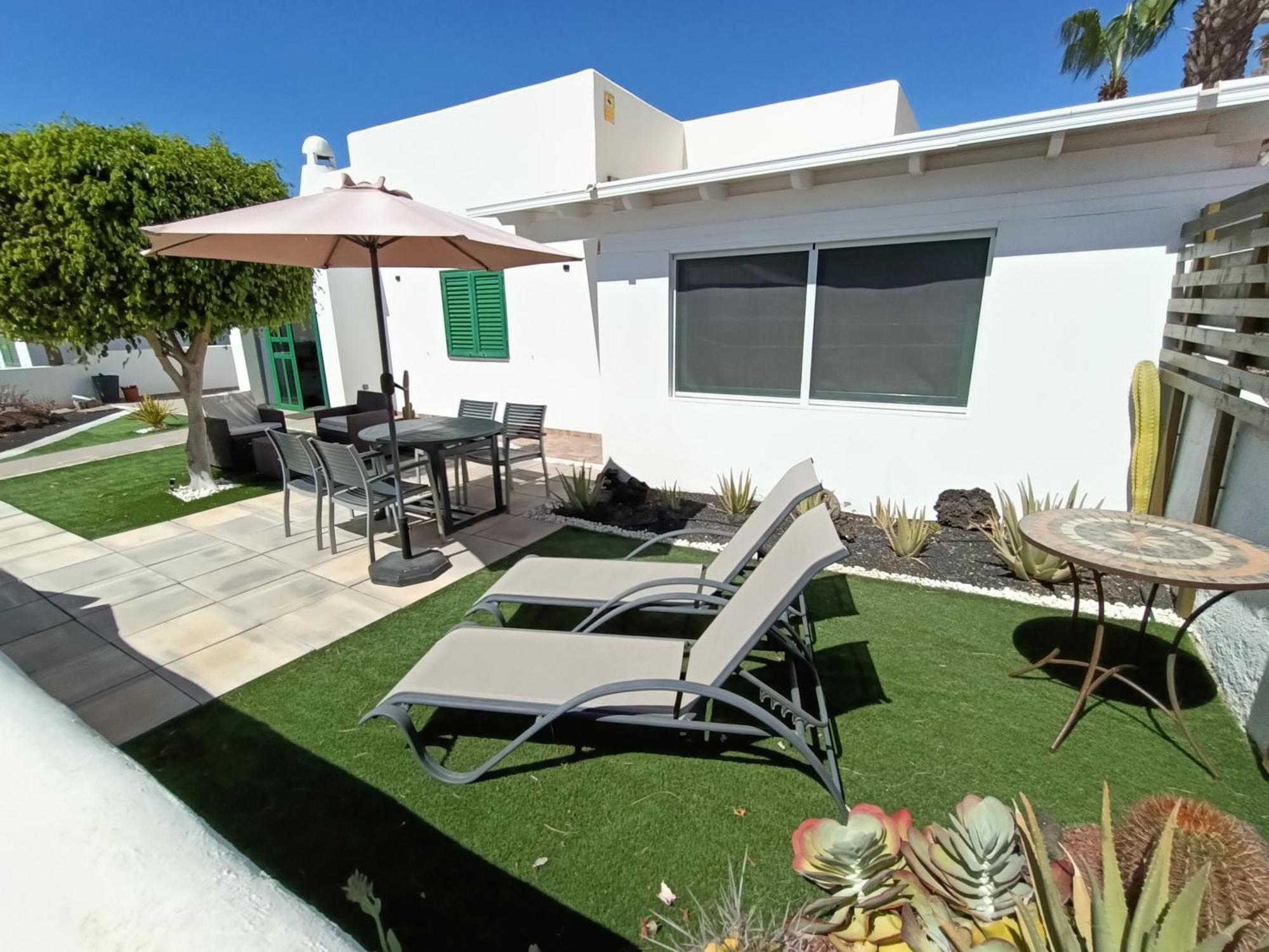 The White House With Pool - Playa Blanca Lejlighed Eksteriør billede